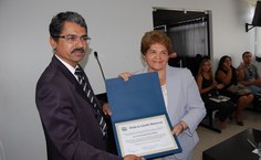 A reitora foi agraciada com o título pelo empenho em levar a Ufal para o Sertão