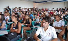 Estudantes prestigiam a Jornada