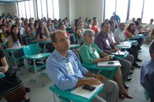 Ricardo da Silva,  pró-reitora Sílvia Cradeal, José Roberto, coordenador de extensão; Pedro Valentim, coordenador de pesquisa; Amauri Barros, pró-reitor de Graduação; e Nélia Calado, da Sinfra