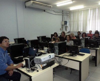 Nasson Paulo ministrou o curso para gestores da UAB