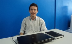 Carlos Torres, diretor-presidente da JRS Consultoria, destaca a importância da empresa para a formação profissional