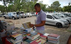 Mais de três mil títulos estão à venda