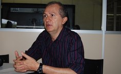 O professor Niraldo de Farias, coordenador da Assessoria Internacional da Ufal, pontua ações da universidade no processo de internacionalização