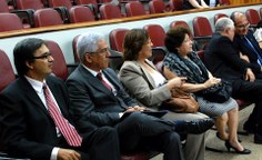 Reitor Eurico Lôbo, deputada Célia Rocha, secretário da Andifes, Gustavo Balduíno, Maria José Messias, chefe de Gabinete da Ufal, Fernando Pedrosa, presidente do CRM, e o assessor Ineh Soares prestigiaram a posse