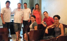 Grupo de música assiste às palestras no seminário