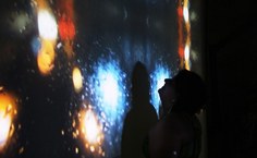 Alice pretende instigar o olhar do espectador sobre sua cidade