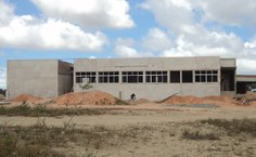 Novo prédio vai ter 10 salas para a clínica