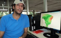 Professor Humberto Barbosa é coordenador do Lapis