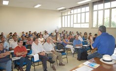 Minicurso faz parte das atividades da pós-graduação