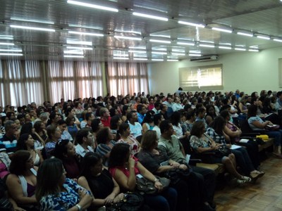 Auditorio do Espaço Cultural ficou lotado para aula inaugural do Escola de Gestores | nothing