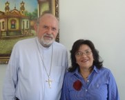 Ruth Vasconcelos recebe o apoio do arcebispo Dom Muniz para a realização do 11º Ato Ufal em Defesa da Vida