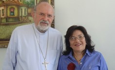 Ruth Vasconcelos recebe o apoio do arcebispo Dom Muniz para a realização do 11º Ato Ufal em Defesa da Vida