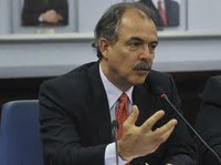 Ministro Aloisio Mercadante anuncia nova proposta