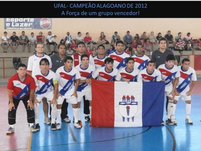 Equipe de Futsal da Ufal em partida realizada no último sábado