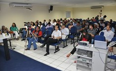 professores, técnicos e estudantes foram convocados para participar da reunião