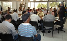 Reunião no gabinete do reitor