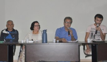Conferência de professor indiano marca abertura de seminário internacional