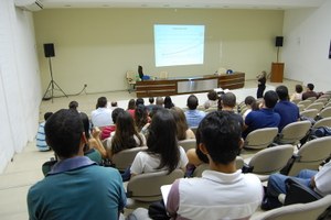 Emoção marca aula inaugural do mestrado em Ciências Farmacêuticas