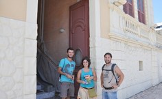 Apesar de distintas procedências, os três utilizam o Lonely Planet para viajar pelo Brasil