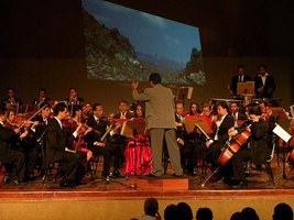 Orquestra Sinfônica realiza apresentação no Teatro Deodoro