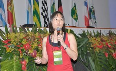 Pesquisadora da USP palestra sobre genética das aves