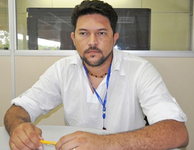 Flávio Moraes coordena a pesquisa nos sítios arqueológicos em Limoeiro de Anadia | nothing