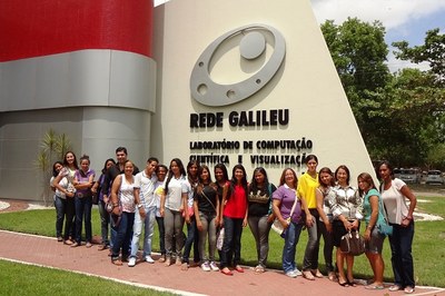 Alunos do Cepa  visitam o Laboratório de Computação Científica e Visualização