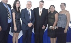 Equipe da Cied e reitor Eurico Lôbo