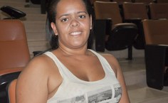 Luciene Gomes todos os documentos e trouxe logo no primeiro dia de matrícula