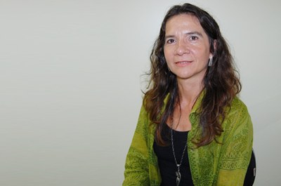 Professora Simoni Meneguetti