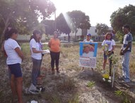 Família faz homenagem a filho assassinado há um ano