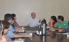 Representando a Pró-reitoria de Graduação, Felipe Sarmento falou sobre a importância da manutenção dos programas PET  Saúde e Pró-Saúde