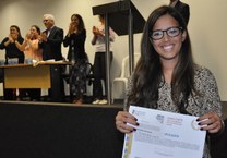 Amanda Quintela Lessa, aluna de Engenharia Ambiental, foi uma das 104 premiadas na tarde