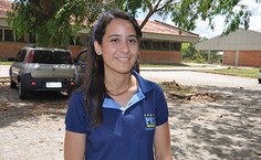 Nathalia Amorim explica que o nivelamento tem como principal objetivo a revisão de assuntos de Matemática