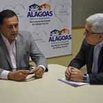 Reitor pede apoio da Defesa Social para segurança no campus de Maceió