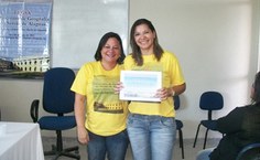 Estudante Mayara Gomes Vieira recebe prêmio de 1º Lugar pela apresentação de trabalho oral intitulado “Lugares do Medo e da Violência: um estudo de caso sobre a cidade de Delmiro Gouveia-AL”, sob orientação do Prof. Kleber Costa da Silva.