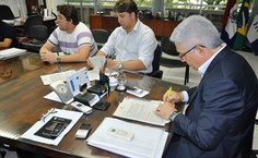 Reitor assina o contrato para construção de Laboratório e Galpão de Ecologia e Plantas Tropicais no Campus Arapiraca