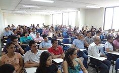 Auditório do Campus do Sertão ficou lotado; tiodos prestiguiaram a solenidade de assinatura do termos de compromisso