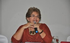 Reitora honorária Ana Dayse Dorea