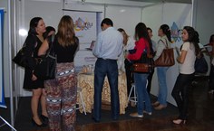 Estandes instalados no Centro de Convenções fizeram parte da proposta do 3º Fórum Alagoano de Nutrição em Pediatria