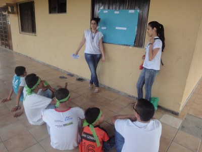 Alunos acompanham oficinas com foco no meio ambiente