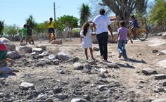 Caminhando e aprendendo, de Ana Paula Lopes da Silva