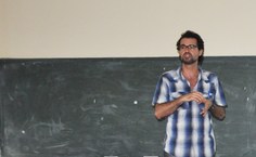 O professor Arthur Tavares apresentou mapas dinâmicos para estudos ambientais