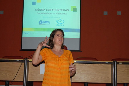 Betina Soares do escritório da DAAD no Rio de Janeiro