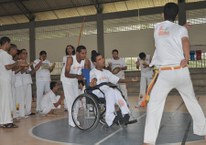 Capoeira Gingoterapia trouxe alunos especiais para abertura do evento