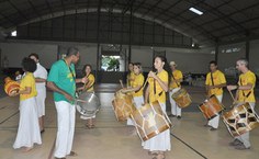 Grupo Afrocaetés animou a festa de abertura do evento