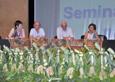 Mirela Moro, José Palazzo, Ronaldo Mota e Itana Maria, durante seminário