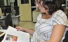 Flávia Benevenuto estampou o nome da instituição numa publicação de abrangência nacional