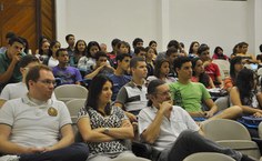 Mais de 300 alunos participam da Semana de Química