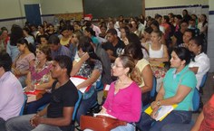 Professores das redes estadual e municipal de ensino participaram do encontro
